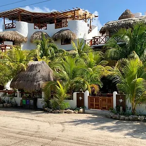 4* מלון El Corazon Boutique - Adults Only With Club Pass Included