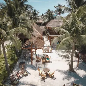 3* Отель Casa Iguana - Beachfront